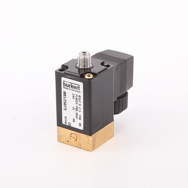 Burkertový solenoidový ventil